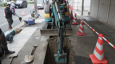 長田楠日尾線南側配水管移設工事